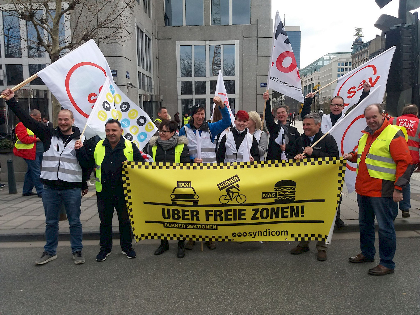 Le SEV, Syndicom et une délégation de Fairlog ont manifesté mercredi à Bruxelles dans le cadre de l'action européenne Fair Transport.