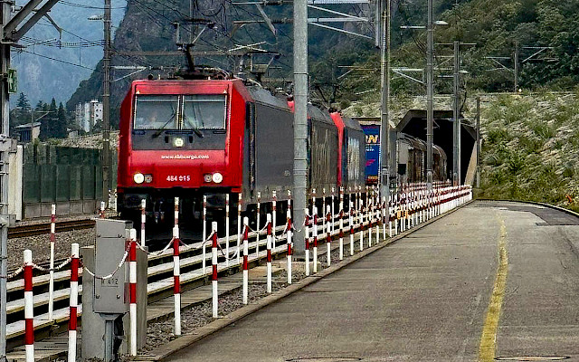 Gotthard-Basistunnel: Herausragende Leistung des Bahnpersonals