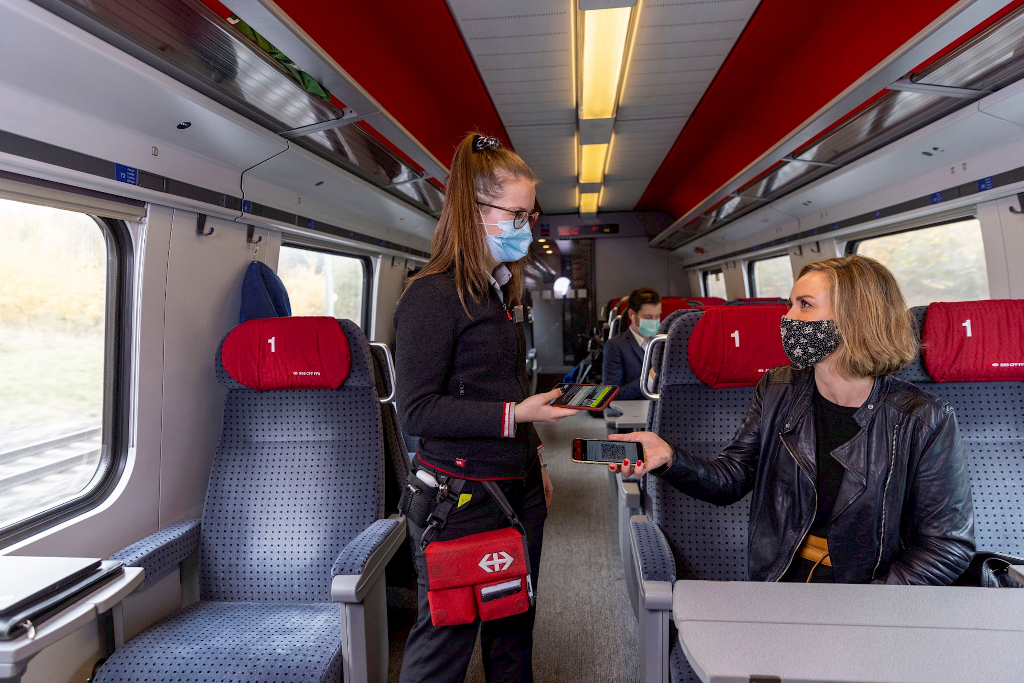Die SBB hat den Fernverkehr während der Pandemie im Auftrag des Bundes mit Verlusten weitergeführt. Somit steht der Bund in der Verantwortung, die Covid-Verluste beim Fernverkehr abzugelten wie beim Regionalverkehr. Das ist auch eine Frage der Gleichbehandlung. © SBB.