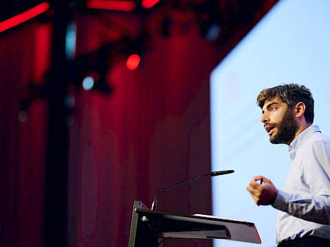 Pablo Guarino, Gewerkschaftssekret&auml;r SEV / &copy;Manu Friederich