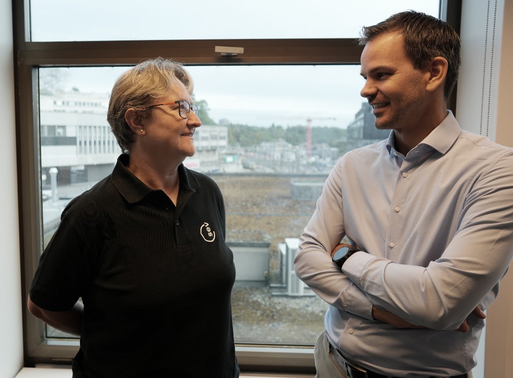Susanne Oehler vom SEV und Oliver Perren von Transsicura versuchen, sozialpartnerschaftlich L&ouml;sungen bei Problemen zu finden.