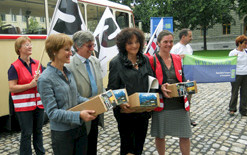 Remise de la pétition
